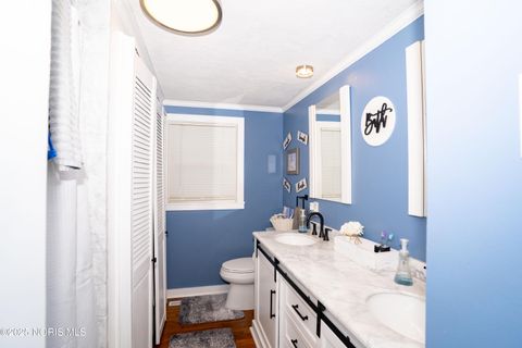Tiny photo for 1820 Ayersville Avenue, Defiance, OH 43512 (MLS # 10000655)