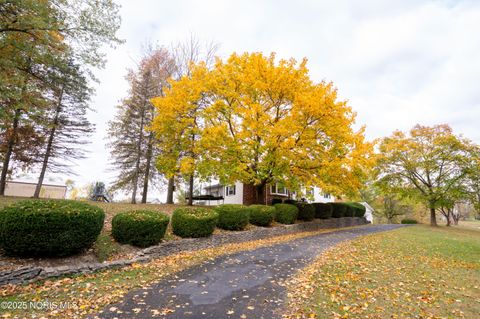 Tiny photo for 1820 Ayersville Avenue, Defiance, OH 43512 (MLS # 10000655)