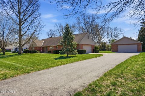 Tiny photo for 411 Orchard Lane, Findlay, OH 45840 (MLS # 10006121)