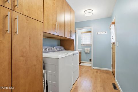 Tiny photo for 411 Orchard Lane, Findlay, OH 45840 (MLS # 10006121)