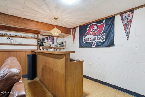 Tiny photo for 411 Orchard Lane, Findlay, OH 45840 (MLS # 10006121)