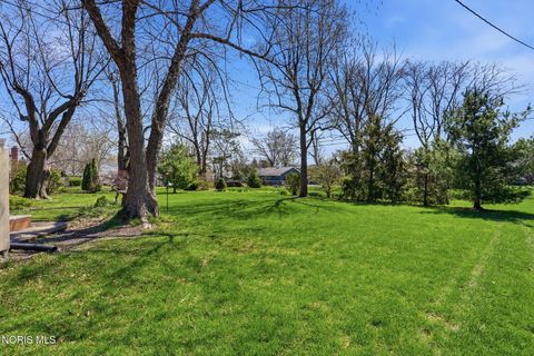 Tiny photo for 411 Orchard Lane, Findlay, OH 45840 (MLS # 10006121)