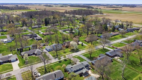 Tiny photo for 411 Orchard Lane, Findlay, OH 45840 (MLS # 10006121)