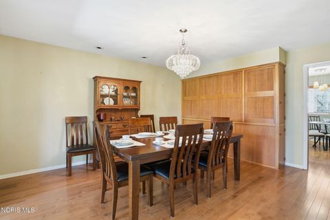 Tiny photo for 411 Orchard Lane, Findlay, OH 45840 (MLS # 10006121)