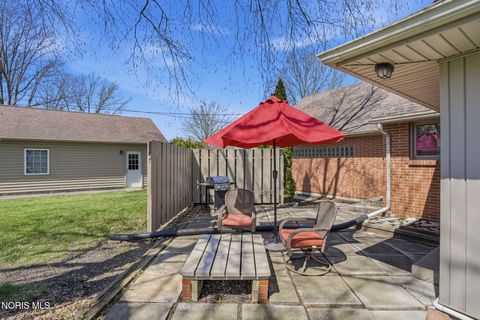 Tiny photo for 411 Orchard Lane, Findlay, OH 45840 (MLS # 10006121)
