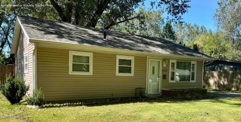 Tiny photo for 1737 Birdie Drive, Toledo, OH 43615 (MLS # 10013388)