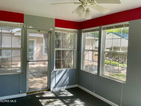 Tiny photo for 1737 Birdie Drive, Toledo, OH 43615 (MLS # 10013388)