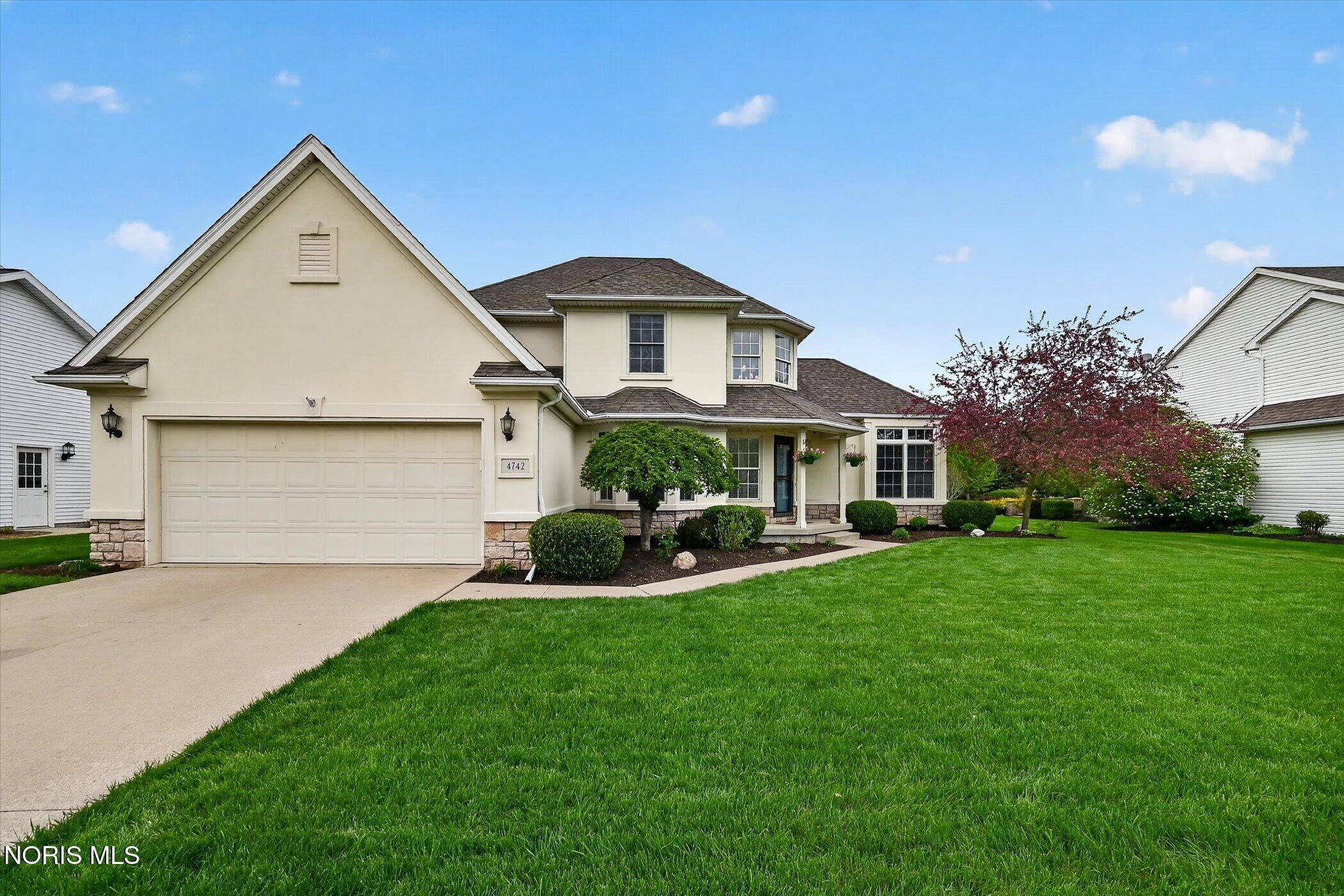 4742 Middle
