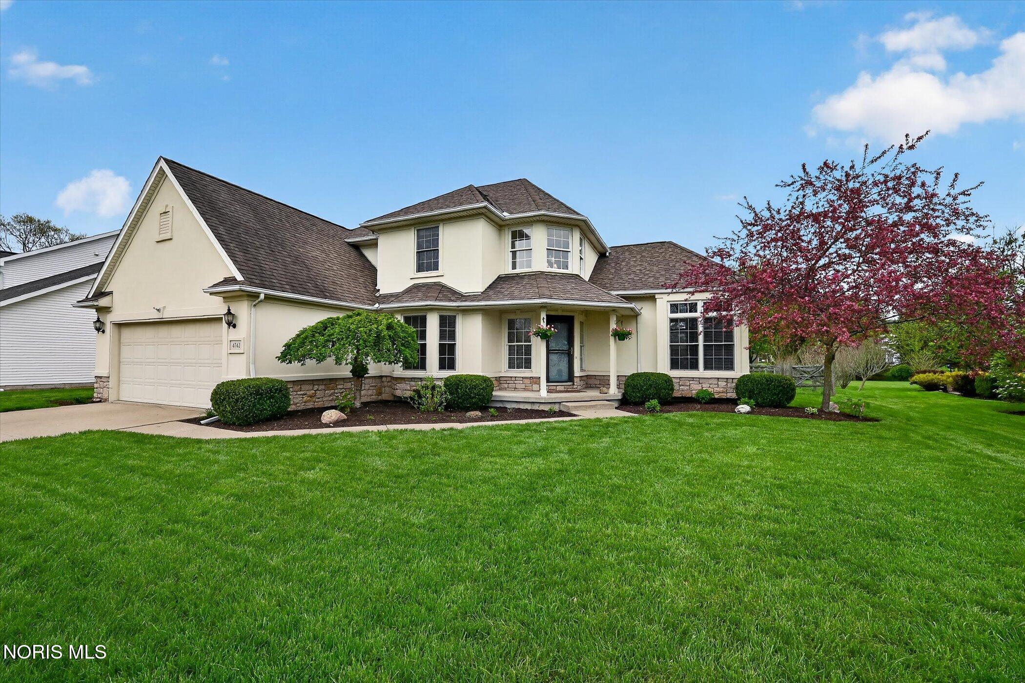 4742 Middle