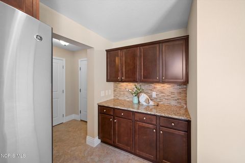 Tiny photo for 7836 N Woodbridge Road, Monclova, OH 43542 (MLS # 10005657)