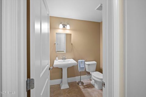 Tiny photo for 7836 N Woodbridge Road, Monclova, OH 43542 (MLS # 10005657)