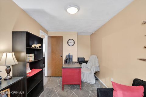 Tiny photo for 1945 Grimes Golden Drive, Toledo, OH 43611 (MLS # 10004015)