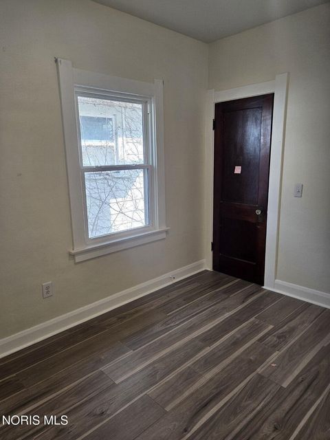 Tiny photo for 2021 Barrows Street, Toledo, OH 43613 (MLS # 10005455)