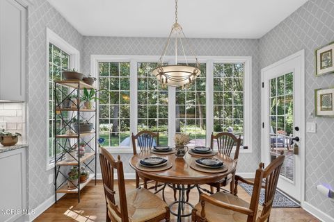Tiny photo for 8957 Royal Oak Drive, Holland, OH 43528 (MLS # 10010163)