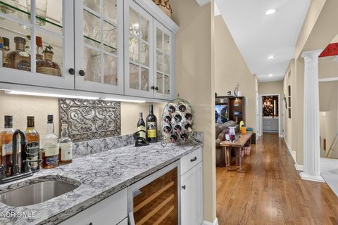 Tiny photo for 8957 Royal Oak Drive, Holland, OH 43528 (MLS # 10010163)