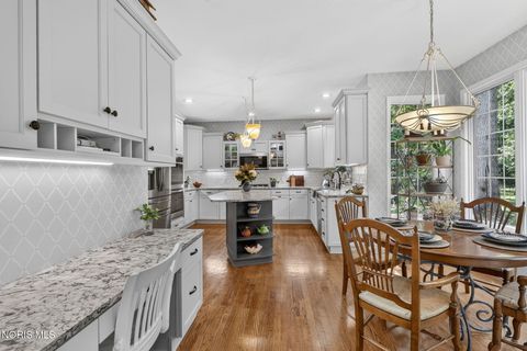 Tiny photo for 8957 Royal Oak Drive, Holland, OH 43528 (MLS # 10010163)