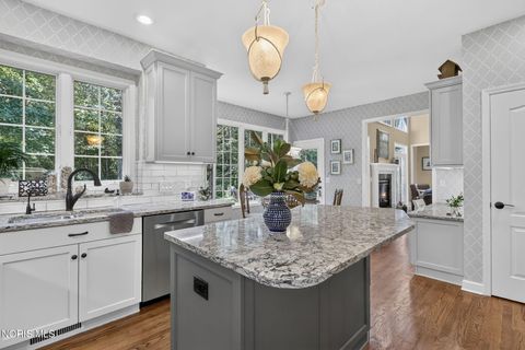 Tiny photo for 8957 Royal Oak Drive, Holland, OH 43528 (MLS # 10010163)