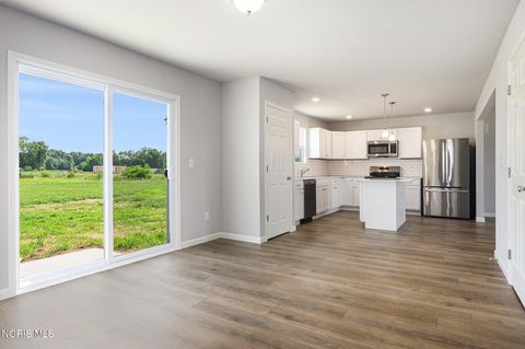 Tiny photo for 1054 Seneca Drive, Wauseon, OH 43567 (MLS # 10007369)