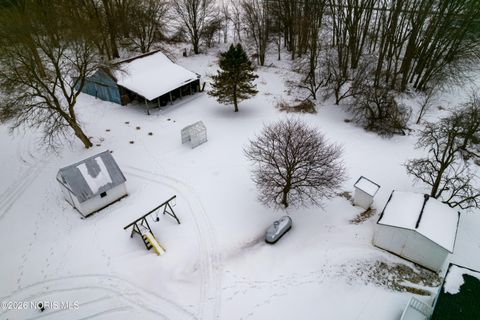 Tiny photo for 6881 County Road B, Delta, OH 43515 (MLS # 10004089)