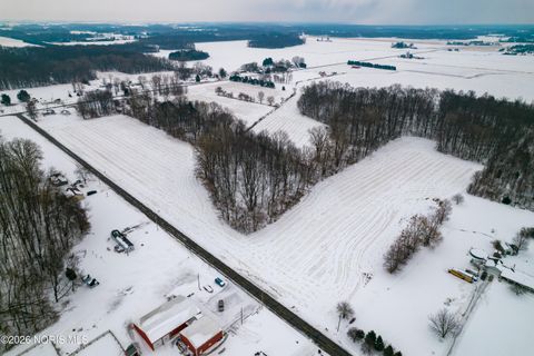 Tiny photo for 6881 County Road B, Delta, OH 43515 (MLS # 10004089)