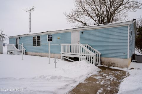 Tiny photo for 6881 County Road B, Delta, OH 43515 (MLS # 10004089)