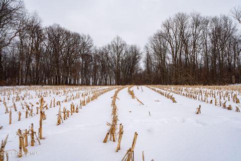 Tiny photo for 6881 County Road B, Delta, OH 43515 (MLS # 10004089)