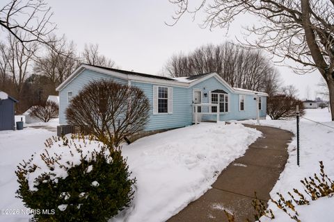 Tiny photo for 6881 County Road B, Delta, OH 43515 (MLS # 10004089)