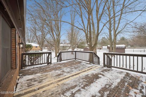 Tiny photo for 405 Normandie Boulevard, Bowling Green, OH 43402 (MLS # 10002099)