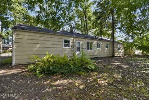 Tiny photo for 5045 Fairgreen Drive, Toledo, OH 43613 (MLS # 10013940)