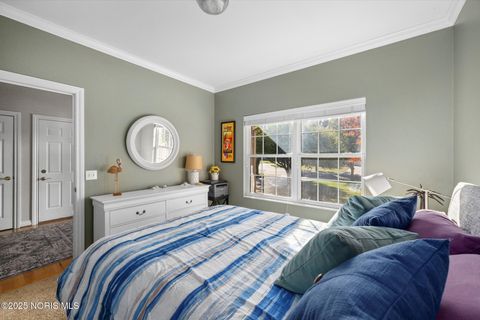 Tiny photo for 6948 Longwater Drive, Maumee, OH 43537 (MLS # 10000631)