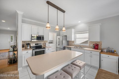 Tiny photo for 6948 Longwater Drive, Maumee, OH 43537 (MLS # 10000631)