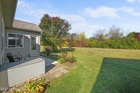 Tiny photo for 6948 Longwater Drive, Maumee, OH 43537 (MLS # 10000631)