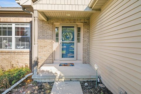 Tiny photo for 6948 Longwater Drive, Maumee, OH 43537 (MLS # 10000631)