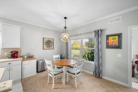 Tiny photo for 6948 Longwater Drive, Maumee, OH 43537 (MLS # 10000631)