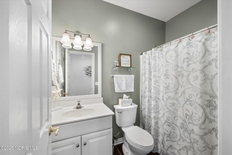 Tiny photo for 6948 Longwater Drive, Maumee, OH 43537 (MLS # 10000631)