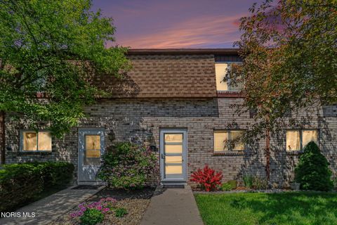 Tiny photo for 744 Fairway Drive #29, Wauseon, OH 43567 (MLS # 10007786)