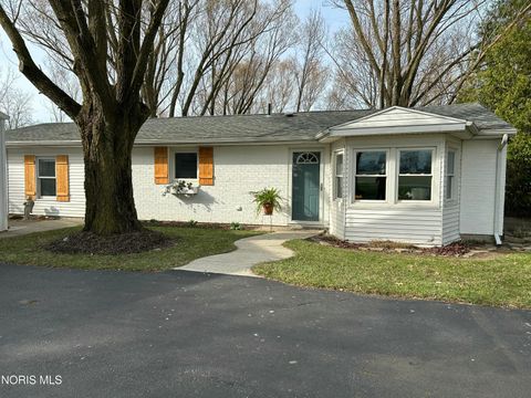 Photo of 15878 Township Road 37, Arlington, OH 45814 (MLS # 10005708)