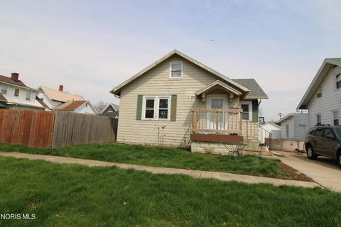 Tiny photo for 120 W 5th Street, Port Clinton, OH 43452 (MLS # 10007278)