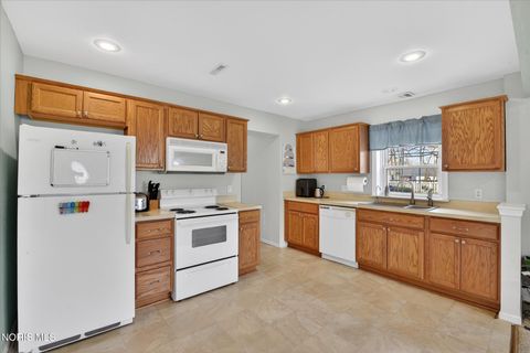 Tiny photo for 6059 Blossman Road, Toledo, OH 43617 (MLS # 10005423)