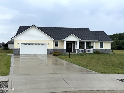 Tiny photo for 1440 Avalon Court, Defiance, OH 43512 (MLS # 10011685)