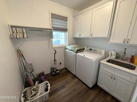 Tiny photo for 1440 Avalon Court, Defiance, OH 43512 (MLS # 10011685)