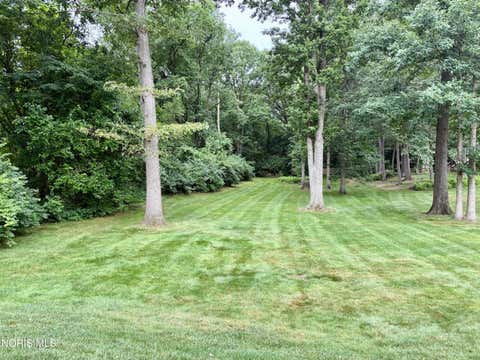 Tiny photo for 6541 Carrietowne Court, Toledo, OH 43615 (MLS # 10010950)