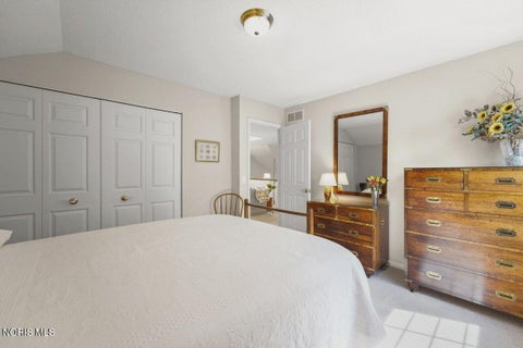 Tiny photo for 6541 Carrietowne Court, Toledo, OH 43615 (MLS # 10010950)