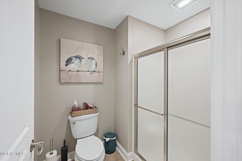 Tiny photo for 2417 Waterford Village Drive, Sylvania, OH 43560 (MLS # 10005316)