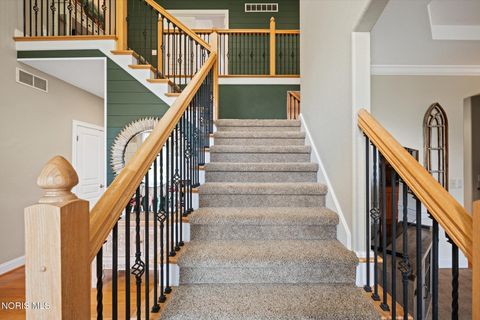 Tiny photo for 2417 Waterford Village Drive, Sylvania, OH 43560 (MLS # 10005316)