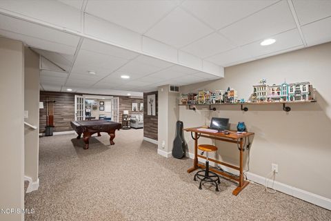 Tiny photo for 2417 Waterford Village Drive, Sylvania, OH 43560 (MLS # 10005316)