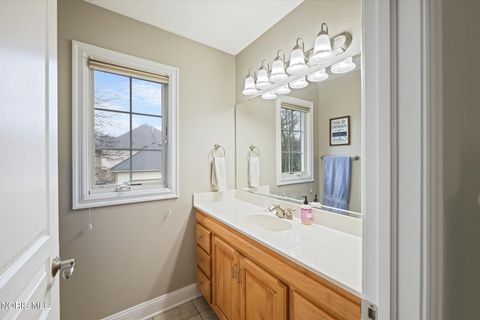 Tiny photo for 2417 Waterford Village Drive, Sylvania, OH 43560 (MLS # 10005316)