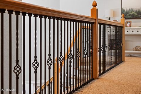 Tiny photo for 2417 Waterford Village Drive, Sylvania, OH 43560 (MLS # 10005316)