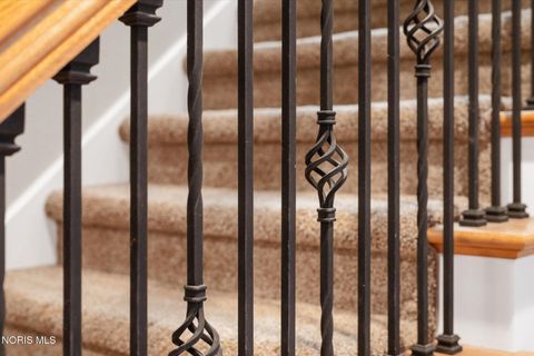 Tiny photo for 2417 Waterford Village Drive, Sylvania, OH 43560 (MLS # 10005316)