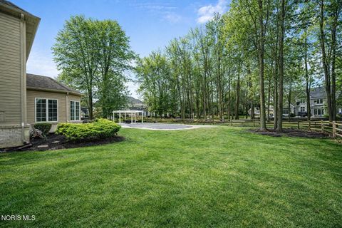 Tiny photo for 2417 Waterford Village Drive, Sylvania, OH 43560 (MLS # 10005316)